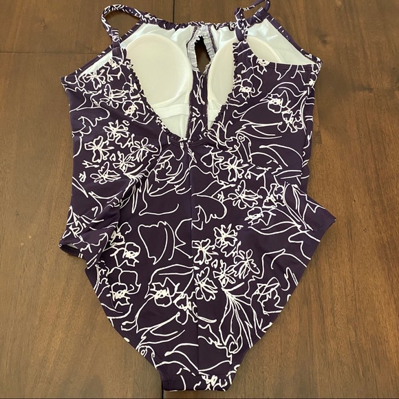 Women's High Neck Keyhole 1Piece Swimsuit XL - Picture 4 of 10